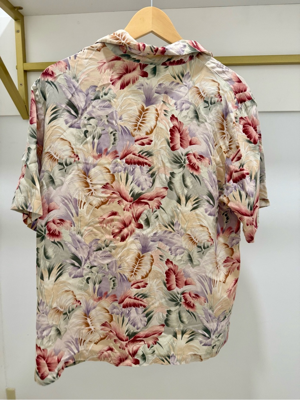 Vintage Silk Tropical Hawaiian Camp Shirt Floral Resort Vacation Medium - Picture 8 of 9
